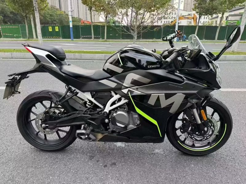 二手春风250SR