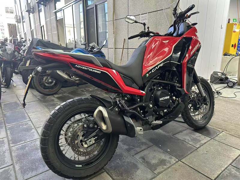 二手摩托莫里尼X-Cape 650