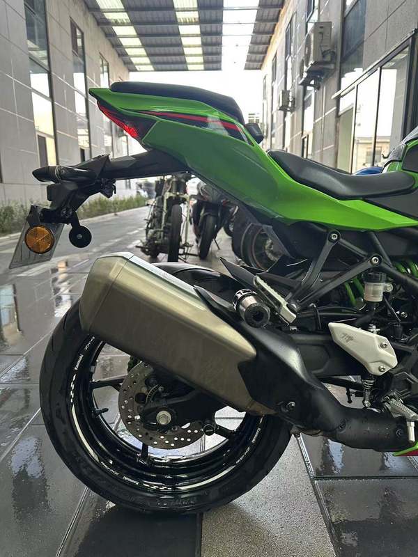 二手川崎ZX-4R
