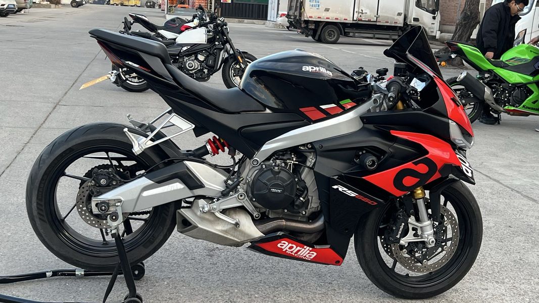 二手阿普利亚RS 660 