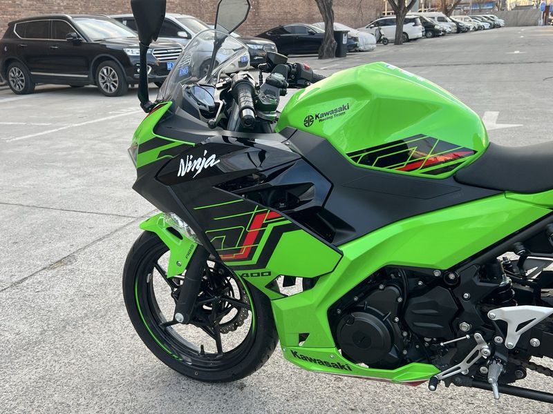 二手川崎Ninja 400