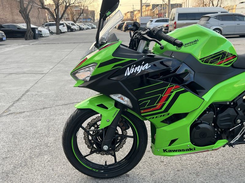 二手川崎Ninja 400