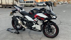 二手川崎Ninja 400