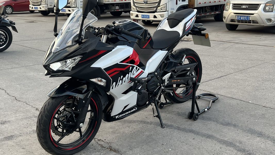 二手川崎Ninja 400
