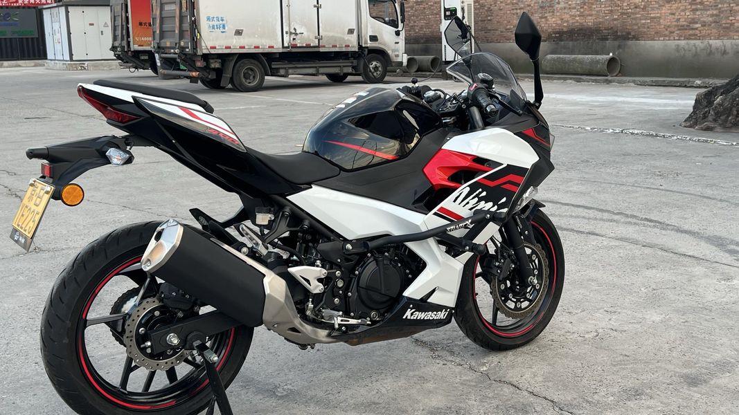 二手川崎Ninja 400