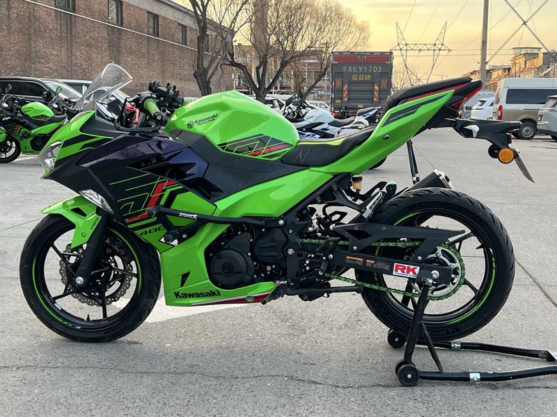 二手川崎Ninja 400