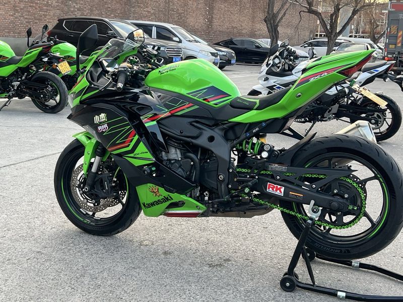 二手川崎ZX-4R