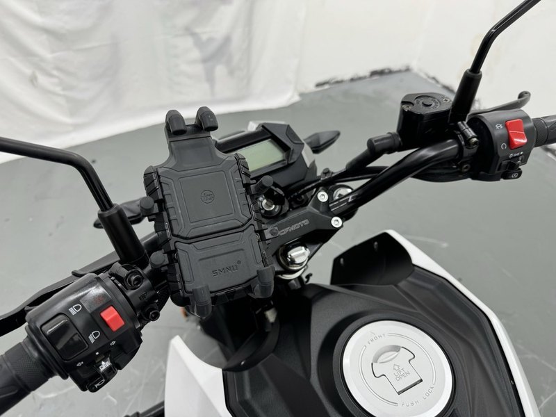 二手春风ST狒狒