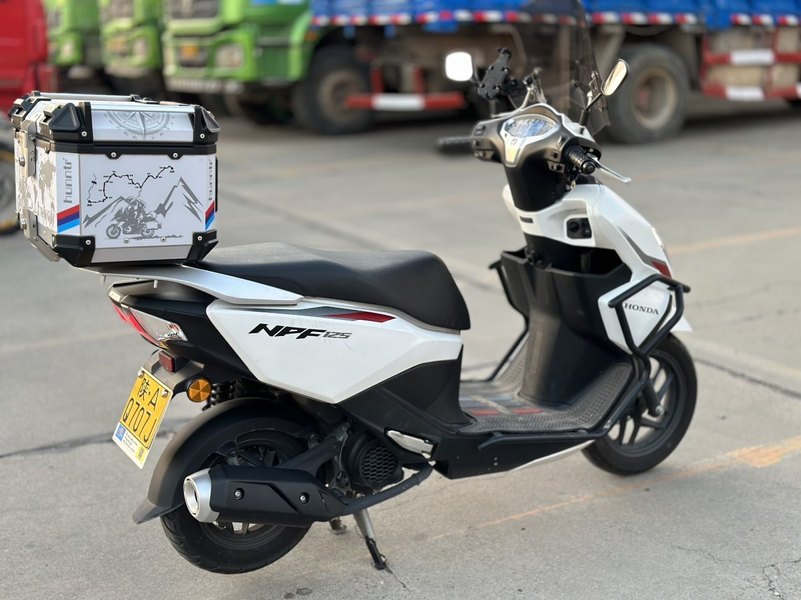 二手五羊本田NPF125