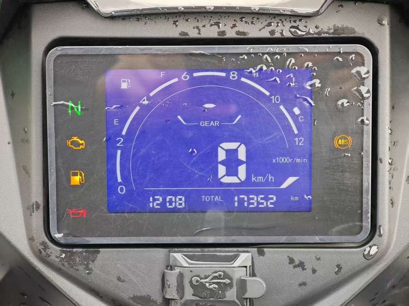 二手贝纳利龙卷风 Tornado 252R