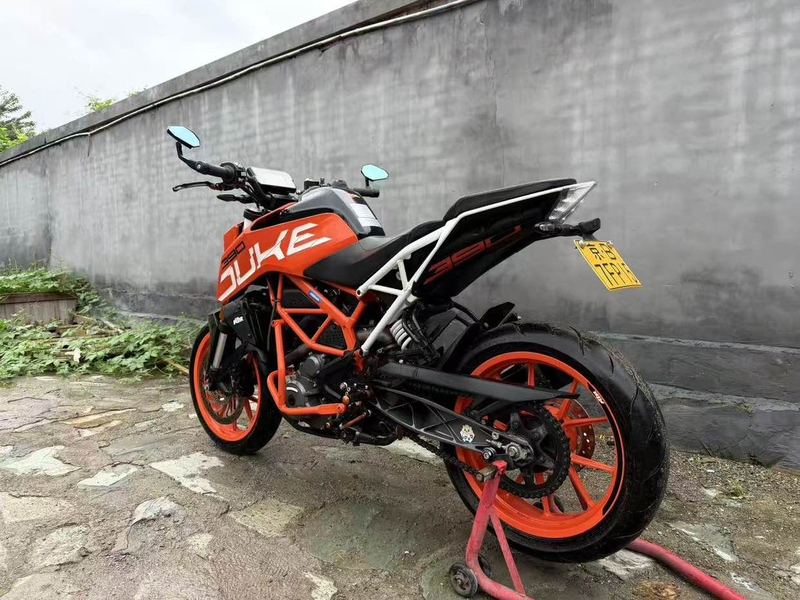二手KTMR2R390 Duke