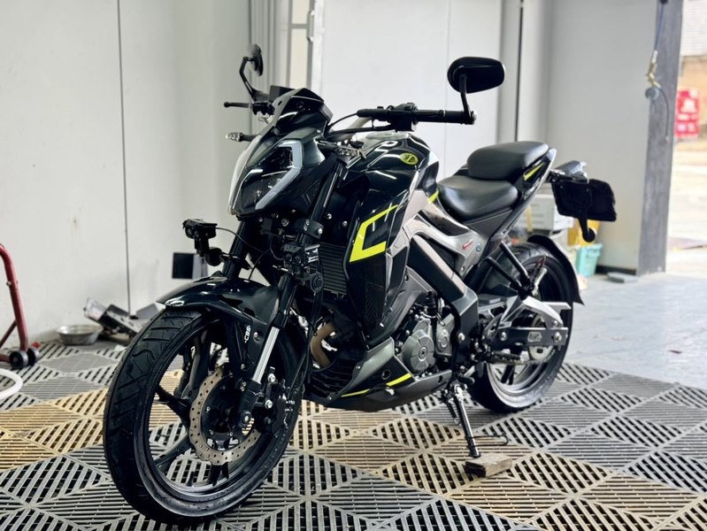 二手贝纳利小迅龙 BN150S