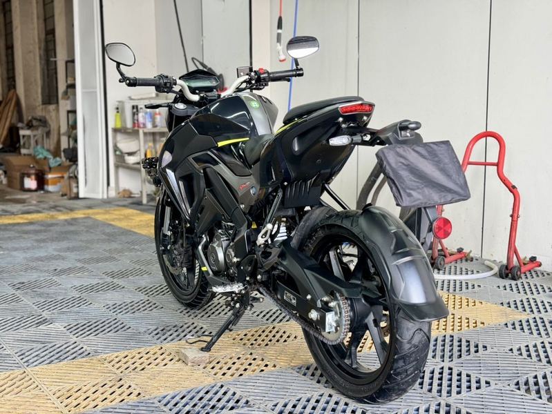 二手贝纳利小迅龙 BN150S