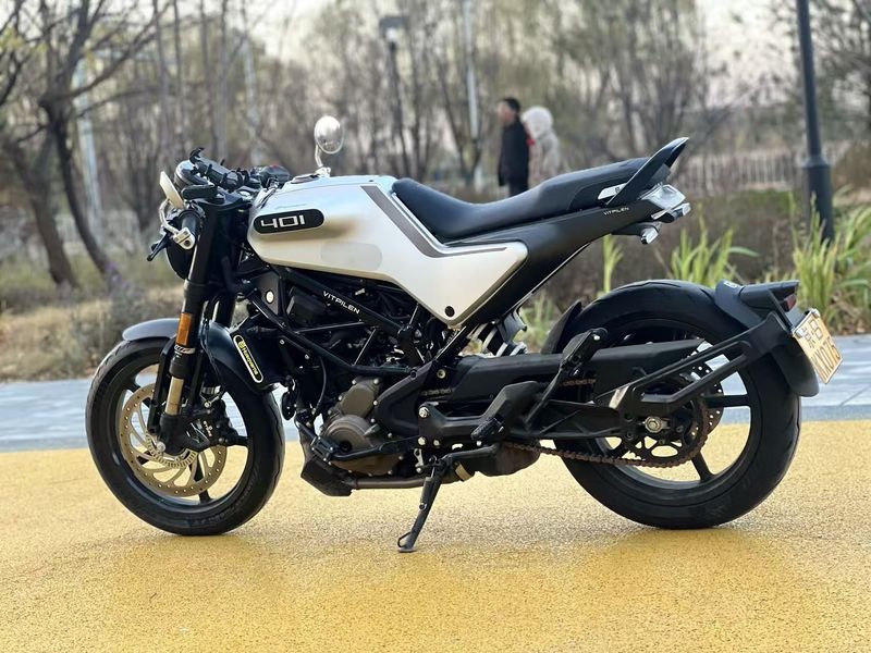 二手HUSQVARNA白箭 401