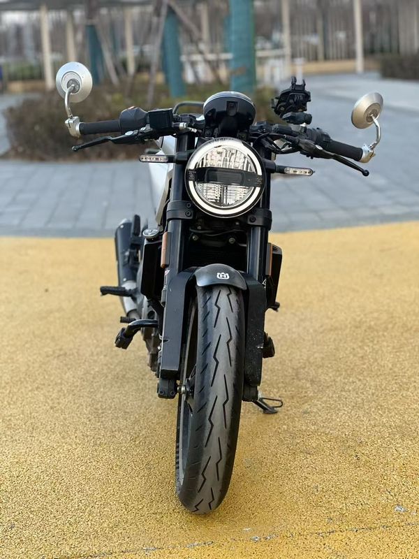 二手HUSQVARNA白箭 401