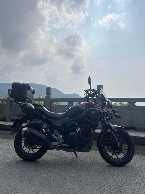 二手豪爵铃木DL250