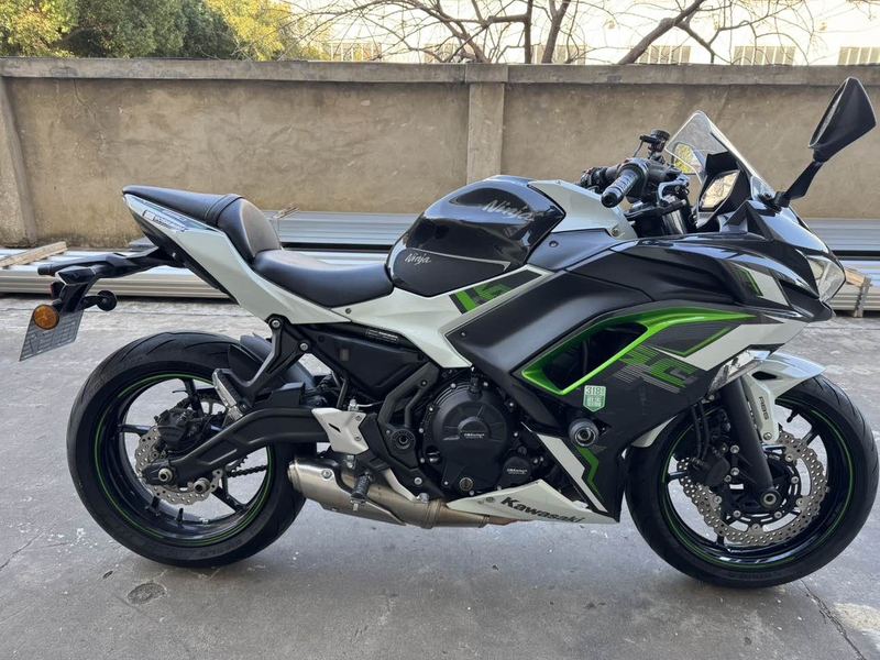 二手川崎Ninja 650 