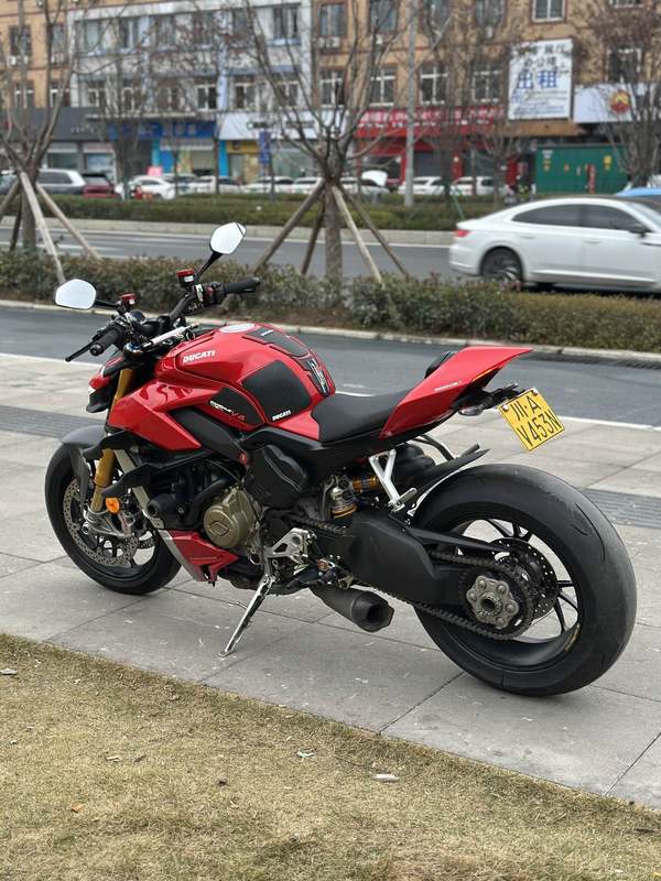 二手杜卡迪Street Fighter V4