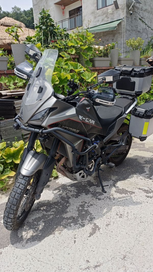 二手摩托莫里尼X-Cape 650
