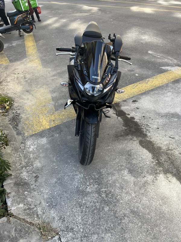 二手豪爵铃木GSX250R