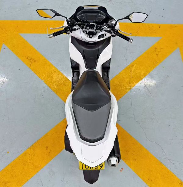 二手五羊本田PCX