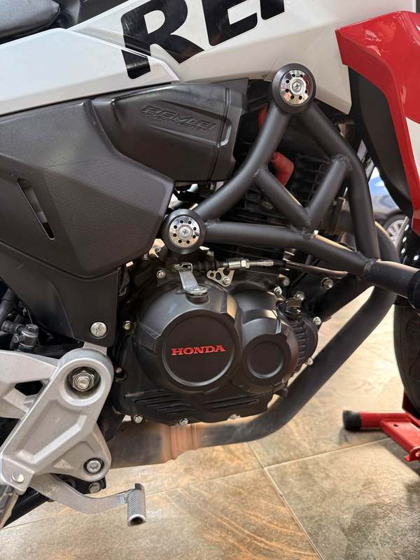 二手五羊本田CB190R 暴锋眼