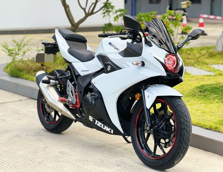 二手豪爵铃木GSX250R