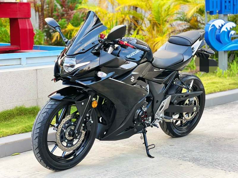 二手豪爵铃木GSX250R