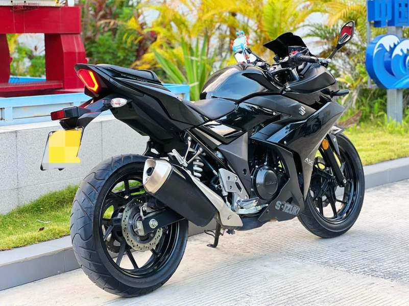 二手豪爵铃木GSX250R