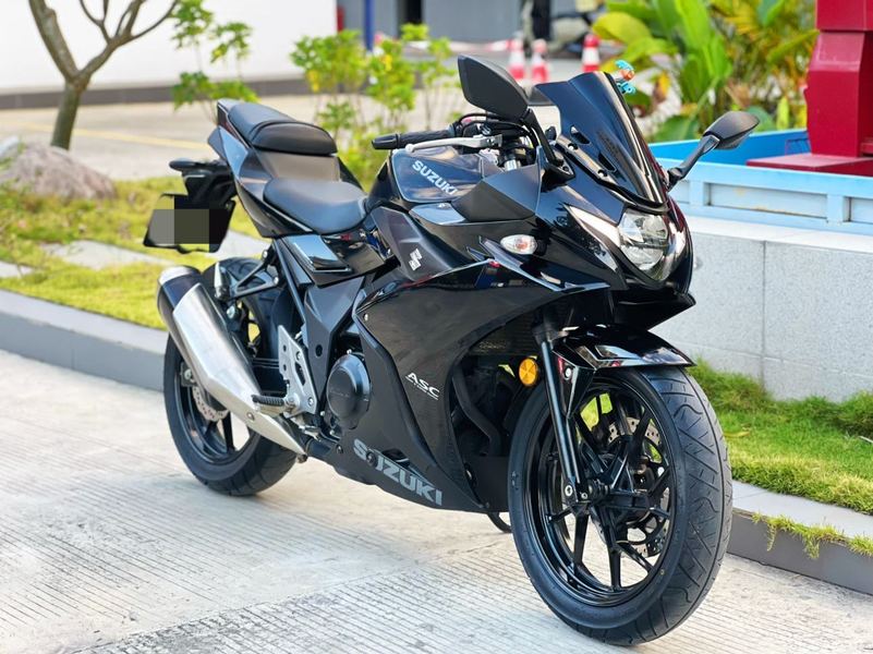 二手豪爵铃木GSX250R