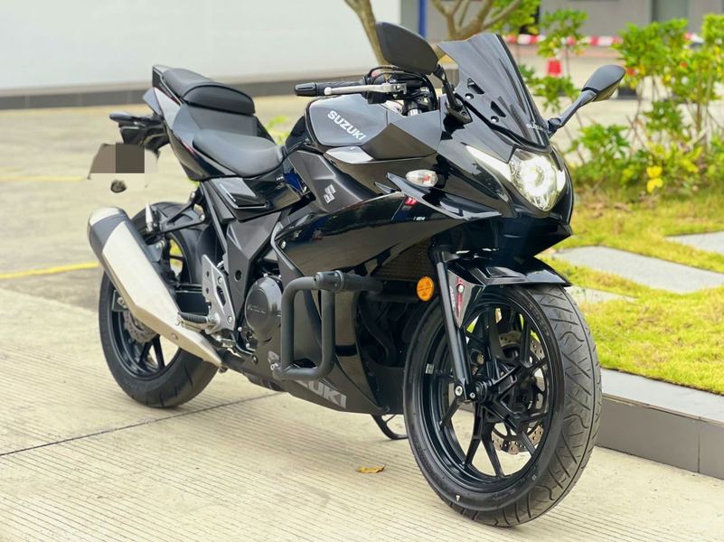 二手豪爵铃木GSX250R
