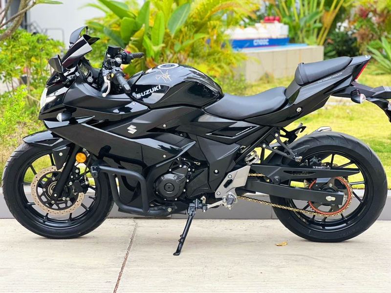 二手豪爵铃木GSX250R