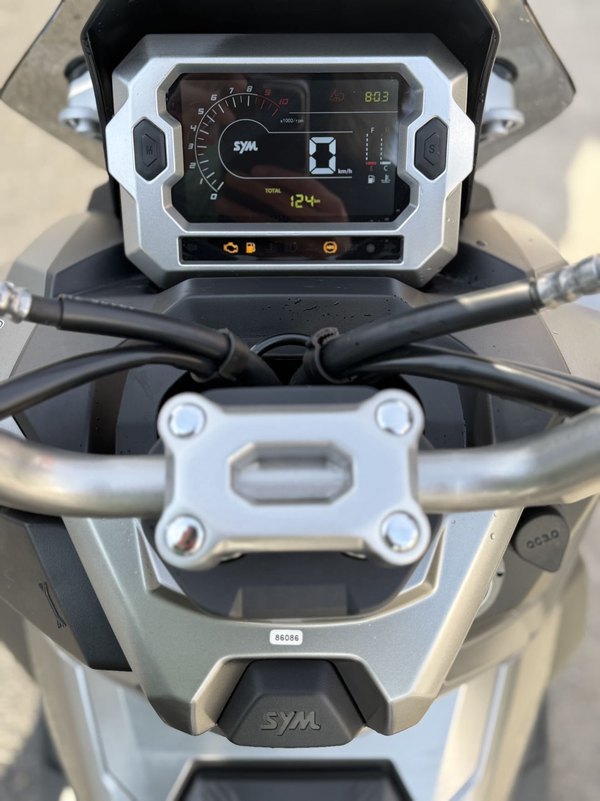 二手三阳哈士奇 Husky ADV150