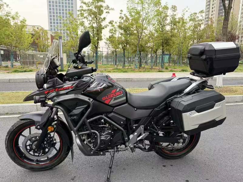 二手豪爵铃木DL250