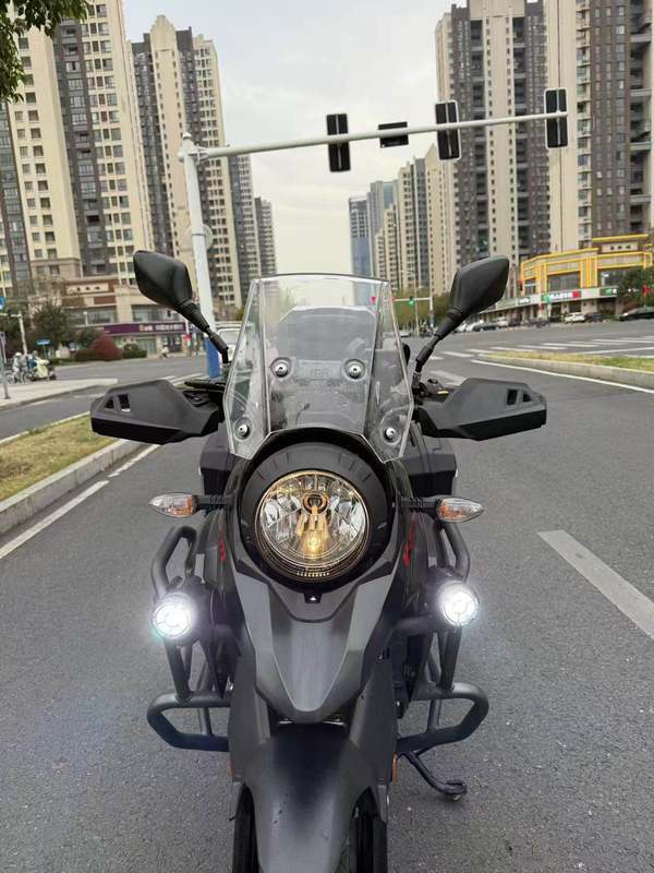 二手豪爵铃木DL250