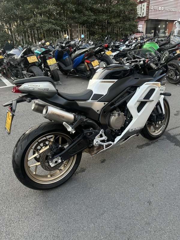 二手春风500SR VOOM