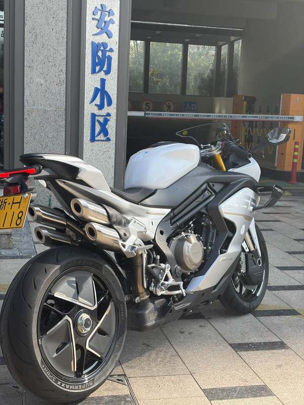 二手春风750SR-S