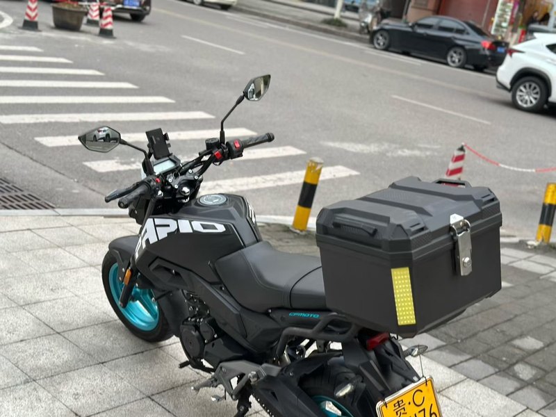 二手春风ST狒狒