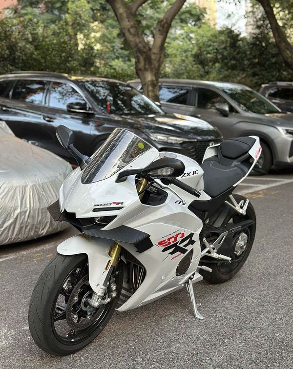 二手张雪机车500RR