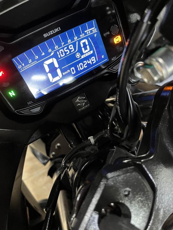 二手豪爵铃木GSX250R