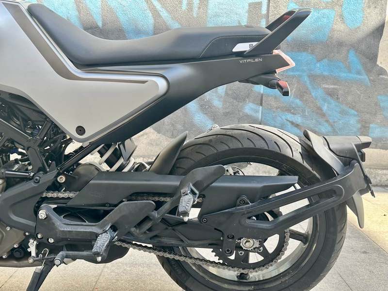 二手HUSQVARNA白箭 401