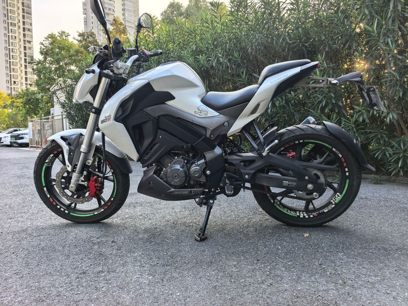 二手贝纳利小迅龙 BN150S