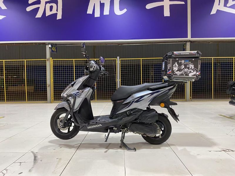 二手新大洲本田裂行 RX125Fi