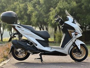 二手光阳赛艇 ST250