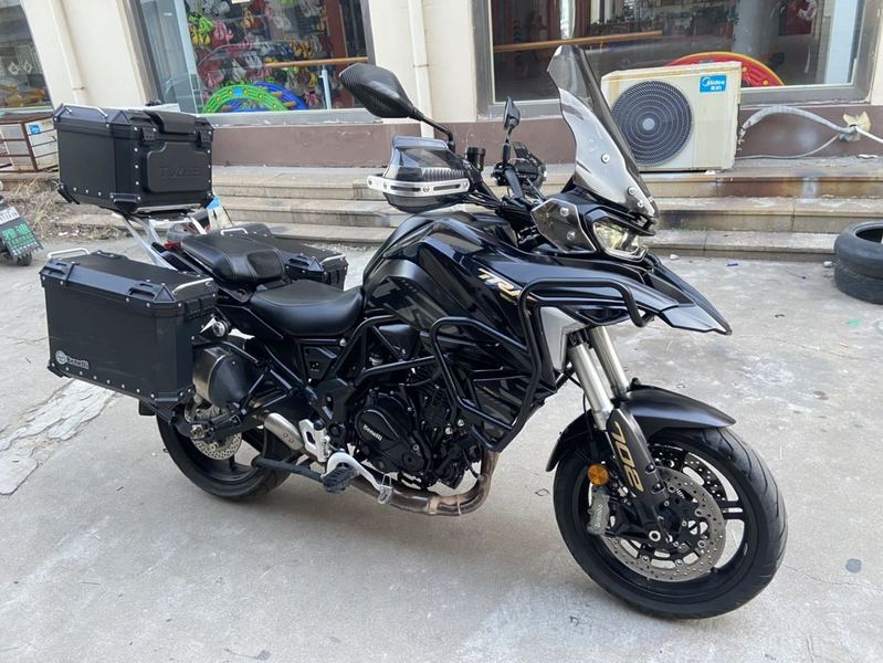 二手贝纳利TRK702