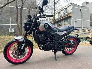 二手贝纳利幼狮 Leoncino 250