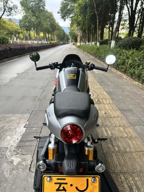 二手QJMOTOR小飞侠