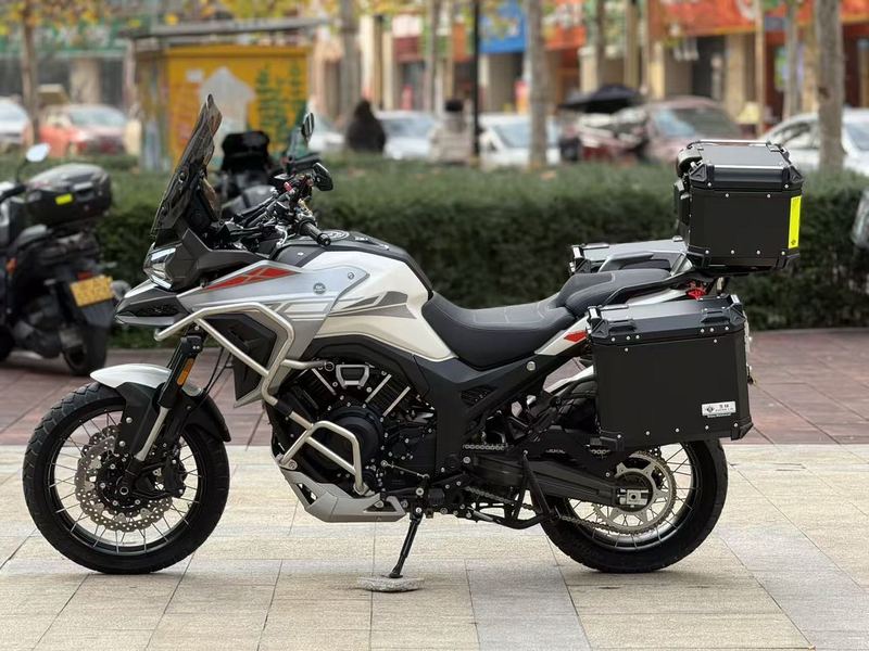 二手高金Hawk1000