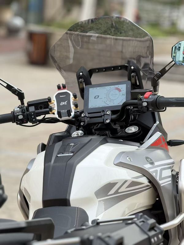 二手高金Hawk1000