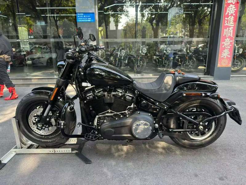 二手哈雷戴维森肥霸 Fat Bob